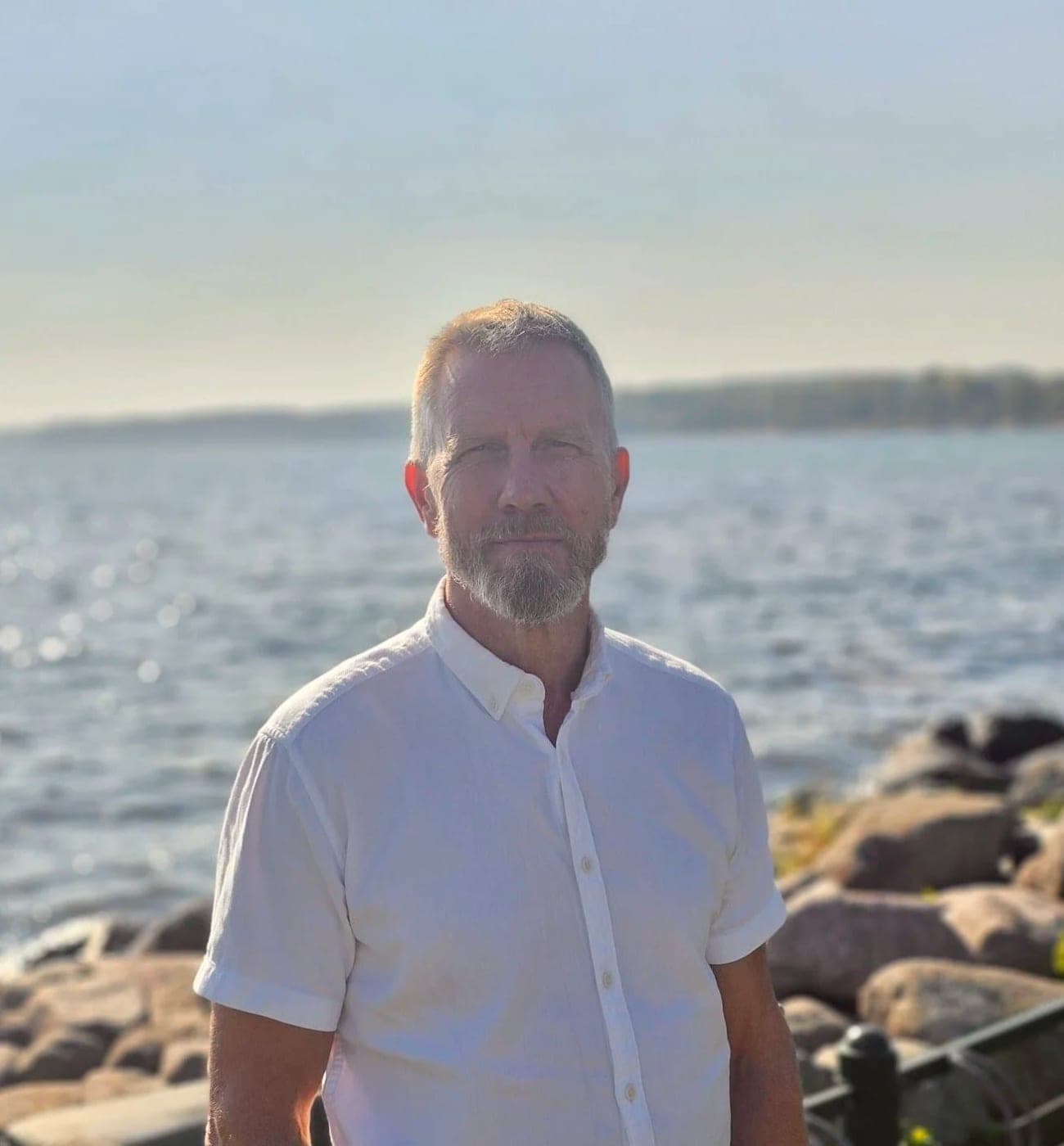 Lars-Inge Bengtsson vid havet